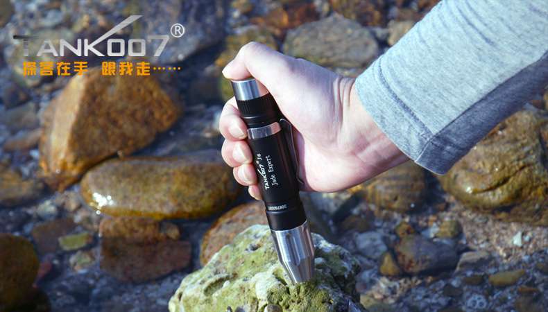 新手收藏家必用珠寶玉石鑒定工具——TANK007照玉手電筒！